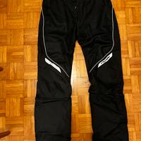 Pantaloni moto
