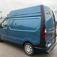 Furgone trafic nissan nv 300 vivaro tetto alto
