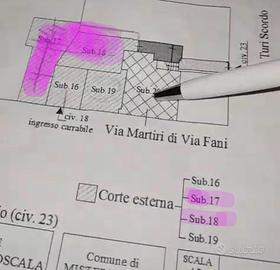 Terreno per 3 posti auto a Lineri