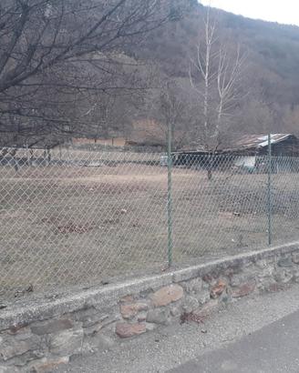 Terreno con ricovero attrezzi