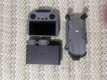 DJI Air 3 Fly More Combo con DJI RC