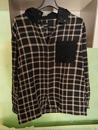 Camicia a quadri con cappuccio Pull&Bear