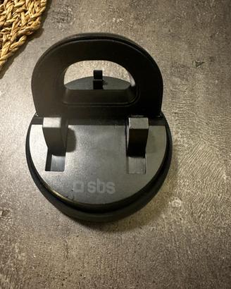 Supporto cellulari per auto