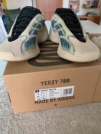 Adidas Yeezy 700 V3 Kyanit perfette