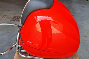 Bauletto e portapacchi Vespa 250 / 300 GTS