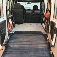 Fiat Doblò allestito per disabili