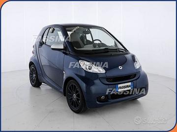 smart fortwo 1000 52 kW MHD coupé pulse