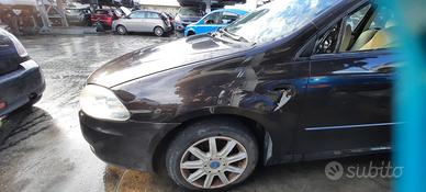 FIAT CROMA - PARAFANGO SINISTRO