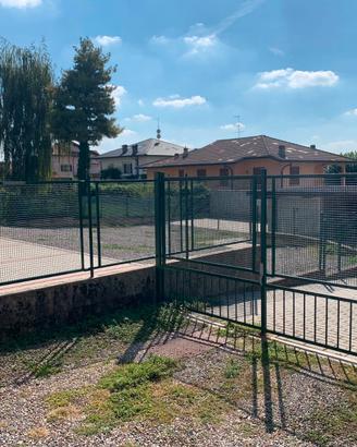 Posto auto/moto in area privata