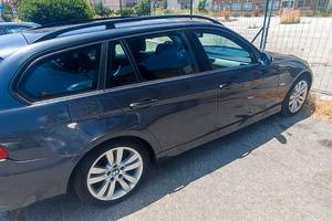 BMW 318 Touring Station wagon
