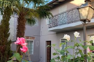 Casa Indipendente 300 mq con Giardino Privato