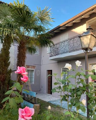 Casa Indipendente 300 mq con Giardino Privato