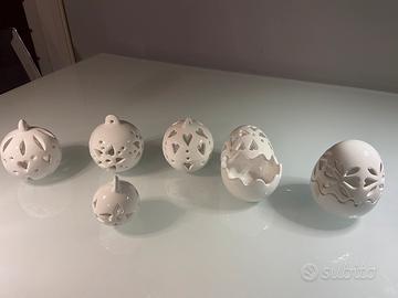 Articoli natalizi in ceramica bianca