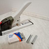 Cucitrice / Spillatrice da tavolo Rapid HD110