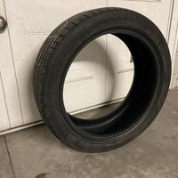 4 Gomme 215 45 18 Hankook 60%