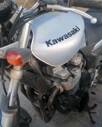 RICAMBI KAWASAKI ZR7