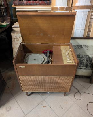 Mobile Stereo Philco