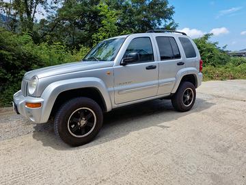 JEEP Cherokee 2ª serie - 2004