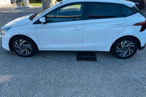

HYUNDAI i20 1.2 MPI Connectline

