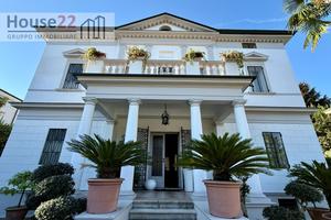 PRESTIGIOSO UFFICIO mq. 250 a VICENZA.