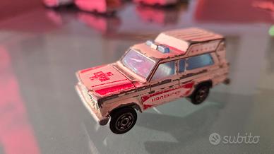 MAJORETTE n.269 Jeep Wagoneer Ambulance 