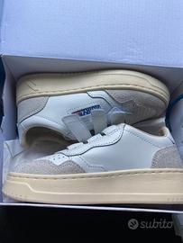 Scarpe Autry Kids numero 29