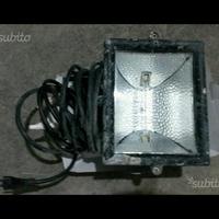Faro con lampada alogena nuova potentissima