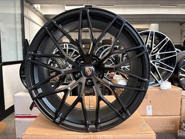 Cerchi nuovi in lega Porsche Macan raggio 21