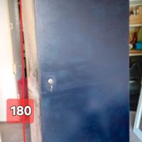 Armadietto tipo spogliatoio