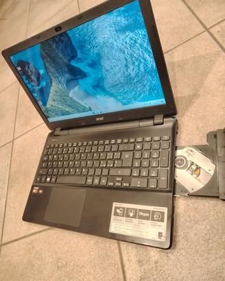 Acer 8 gb ram ssd da 250 gb 