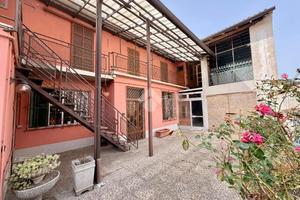 CASA SEMINDIPENDENTE A ALLUVIONI CAMBIÒ