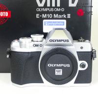 Olympus OM-D E-M10 III