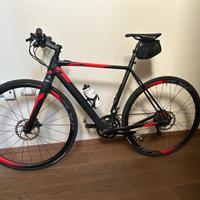 Viktor Bicicletta gravel assistita