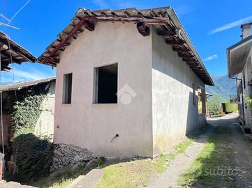 CASA SEMINDIPENDENTE A POMARETTO