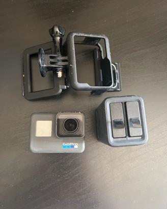 GoPro Hero 6 + Batterie & accessori