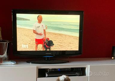 TV Samsung 32 compreso di Decoder TeleSystem