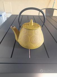 teiera in ghisa 