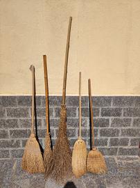 5 scope in saggina produzione artigianale