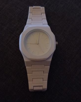 Orologio bianco semplice
