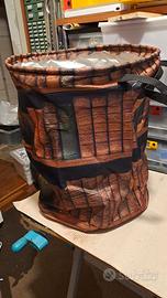 Porta biancheria decorato