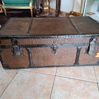 baule in juta e legno