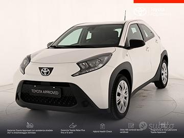 Toyota Aygo x 1.0 active 72cv