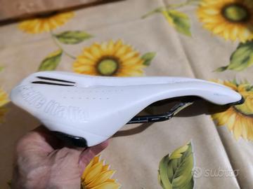 Sella Selle Italia Novus Kit Carbonio Flow - S2