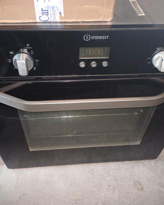 Forno Indesit  Ferrara
