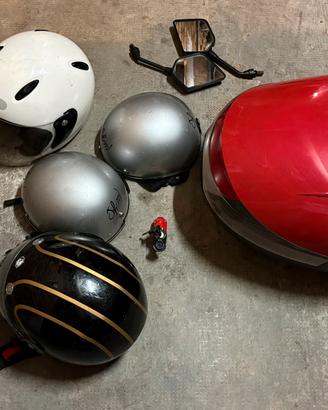 Lotto accessori scooter/moto