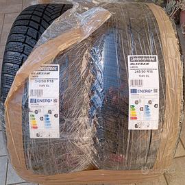 2 gomme neve nuove Bridgestone  245/50 R18