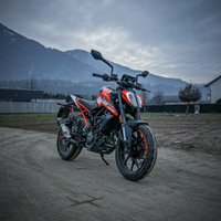 Ktm duke 125