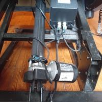 Poltrona motorizzata per anziani o disabili