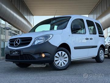 MERCEDES-BENZ Citan 1.5 111 CDI S&S Tourer Base