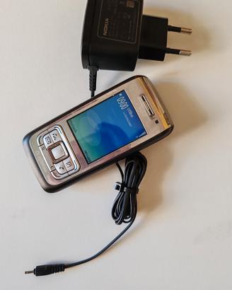 Nokia E65-1 telefono vintage